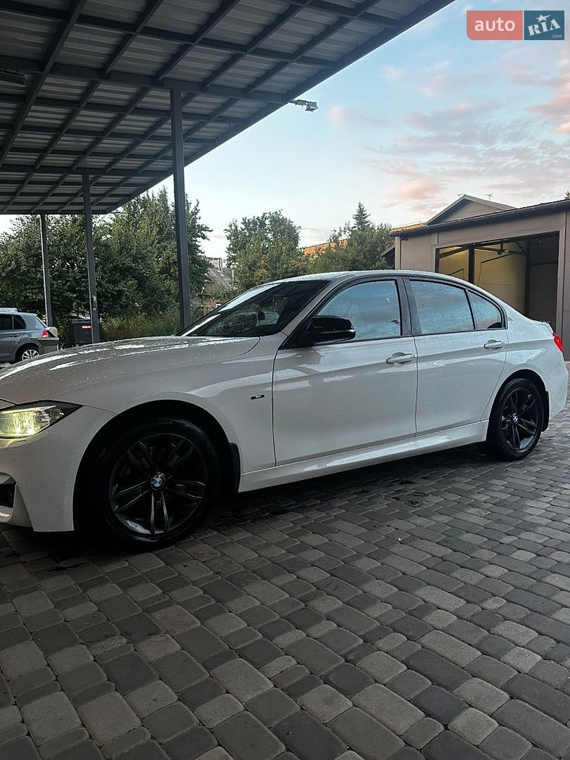 BMW 3 Series 2012 VIN WBA3D31010J263848 фото оголошення 7 з 23