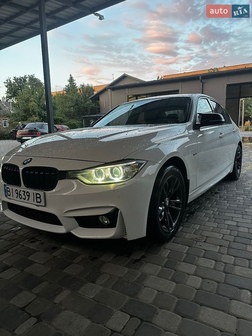BMW 3 Series 2012 VIN WBA3D31010J263848 фото оголошення 8 з 23