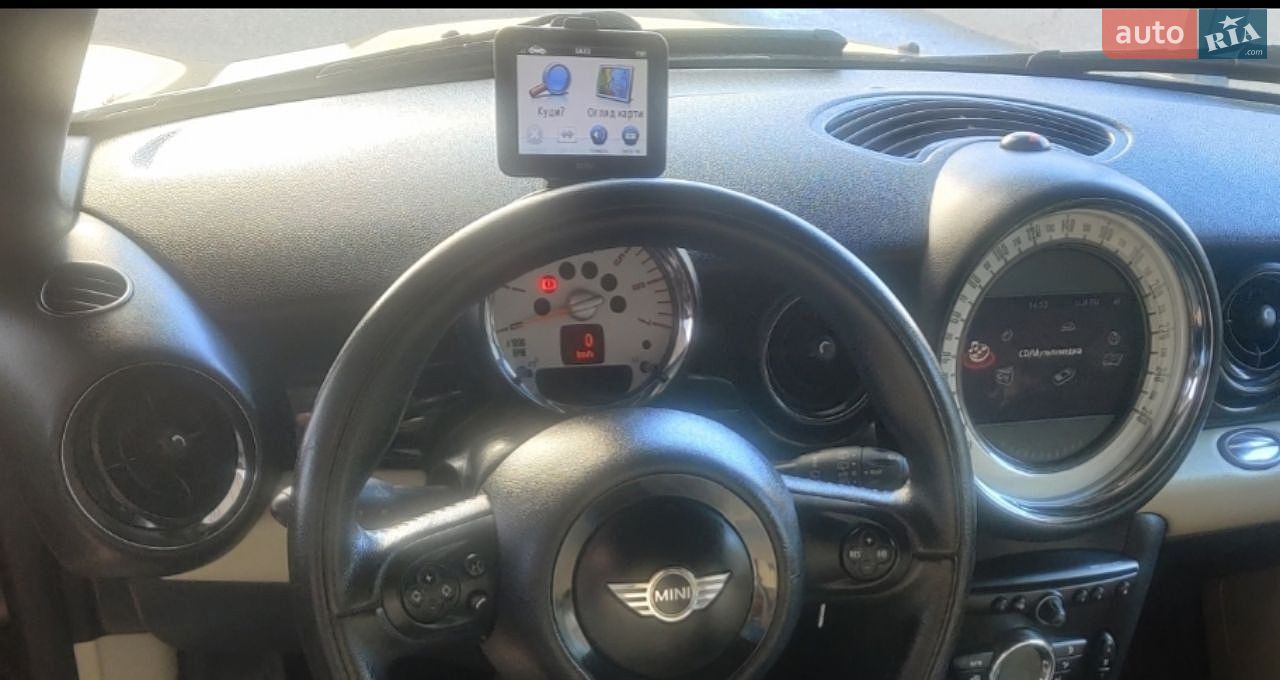 MINI Clubman 2010 VIN WMWZH51000TX88723 фото оголошення 7 з 26