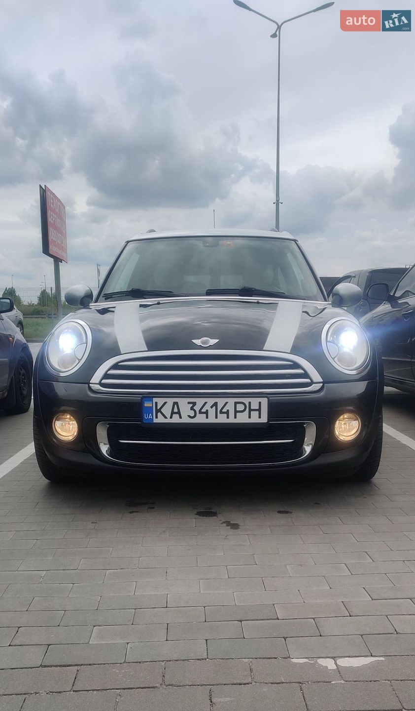 MINI Clubman 2010 VIN WMWZH51000TX88723 фото оголошення 8 з 26