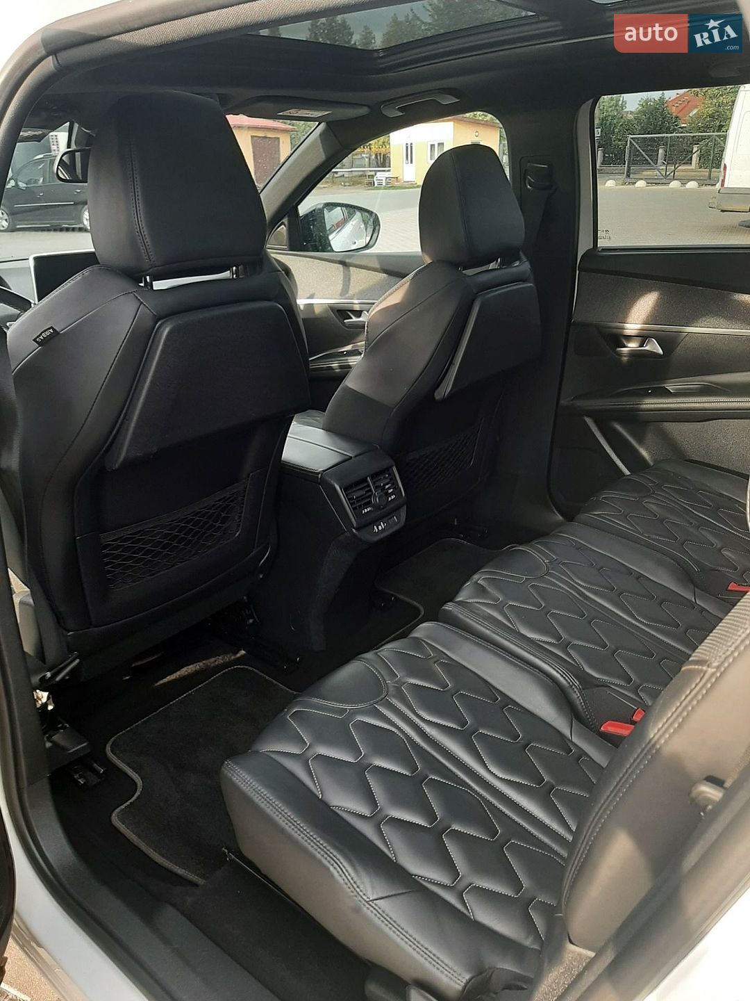 Peugeot 5008 2017 VIN VF3MCBHXWHL026380 фото оголошення 37 з 44