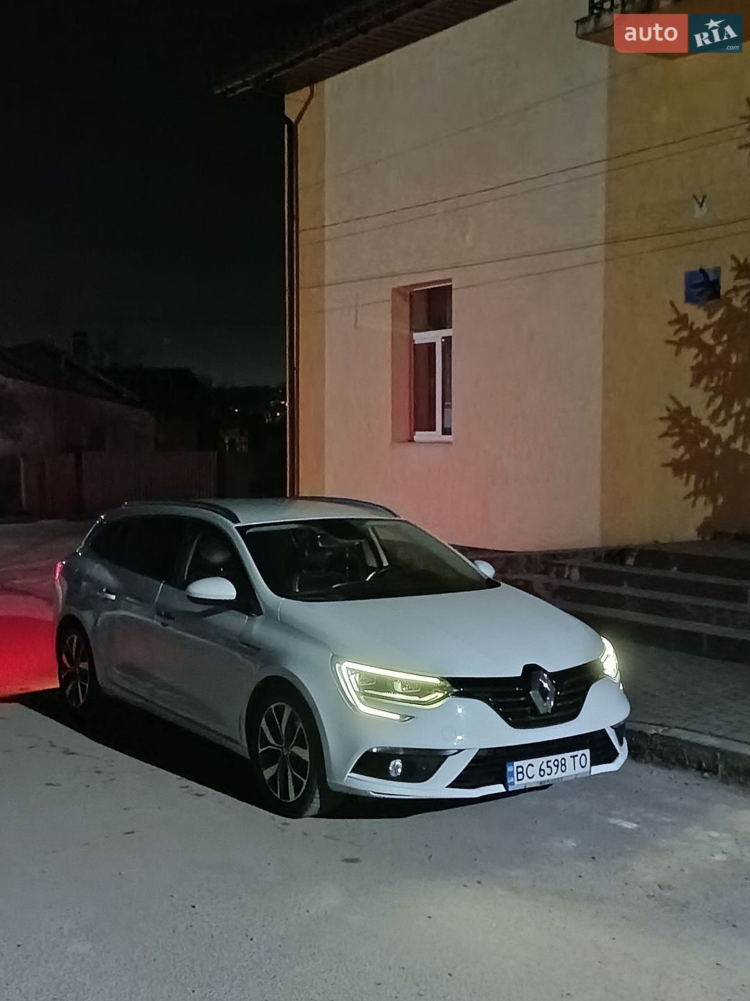 Renault Megane 2016 VIN VF1RFB00856967833 фото оголошення 33 з 41