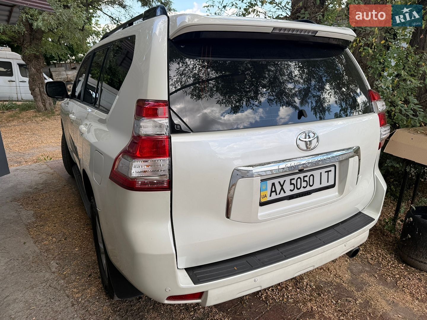 Toyota Land Cruiser Prado 2013 VIN JTEBH3FJ00K108072 фото оголошення 10 з 35