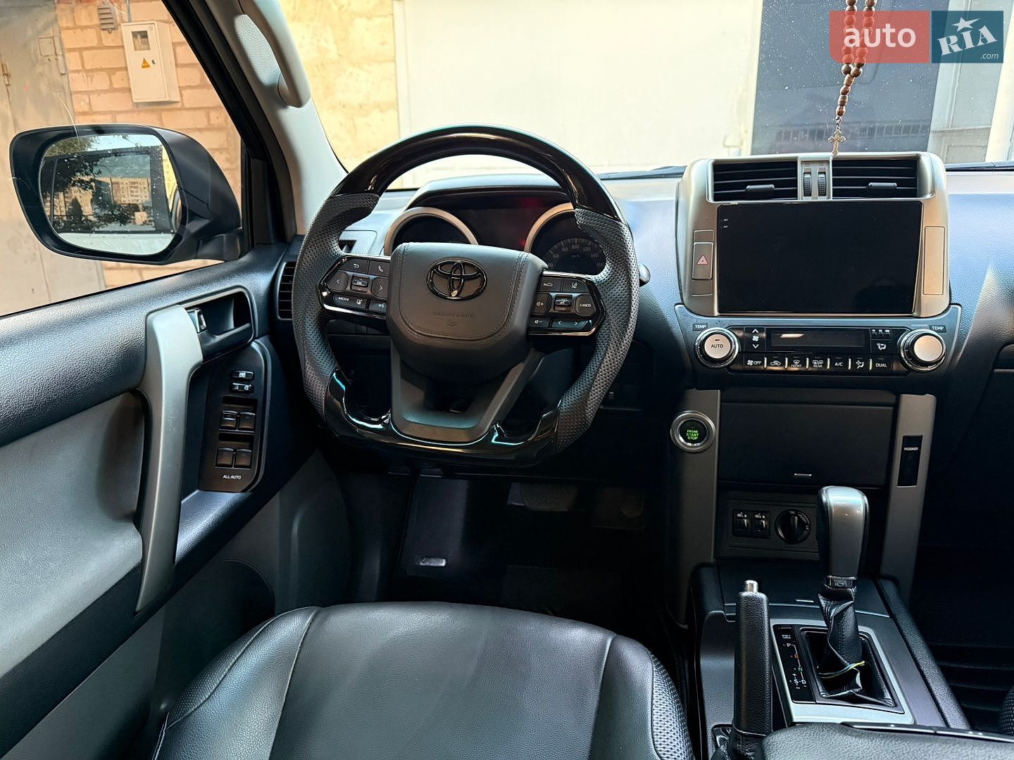 Toyota Land Cruiser Prado 2013 VIN JTEBH3FJ00K108072 фото оголошення 27 з 35