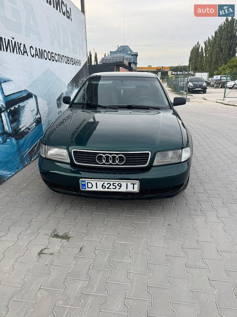Audi A4 1995 VIN WAUZZZ8DZTA062498 фото оголошення 4 з 5