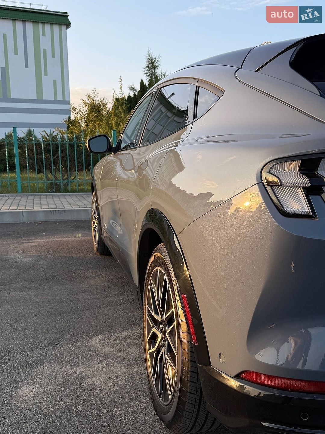Ford Mustang Mach-E 2024 VIN 3FMTK3SU2RMA29160 фото оголошення 15 з 40