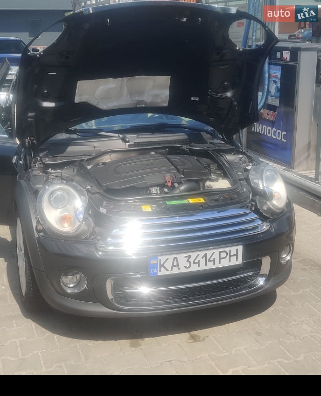 MINI Clubman 2010 VIN WMWZH51000TX88723 фото оголошення 12 з 26