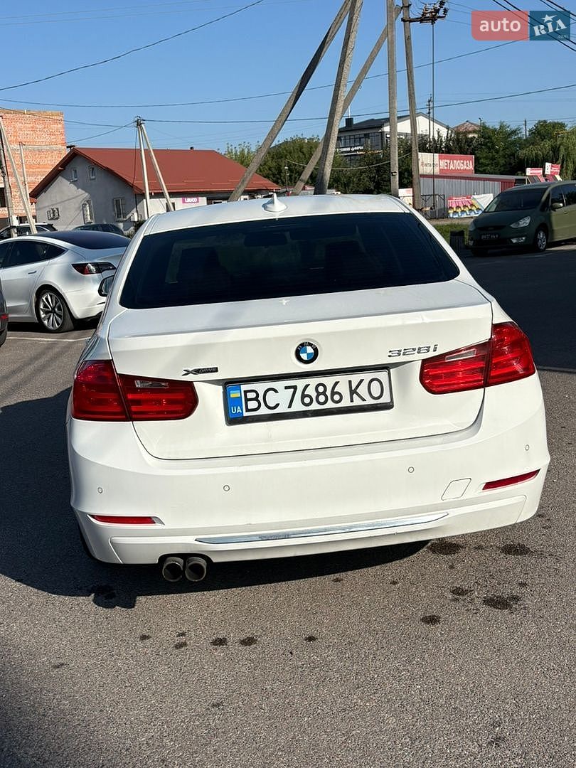 BMW 3 Series 2012 VIN WBA3B3C58DF531334 фото оголошення 4 з 6