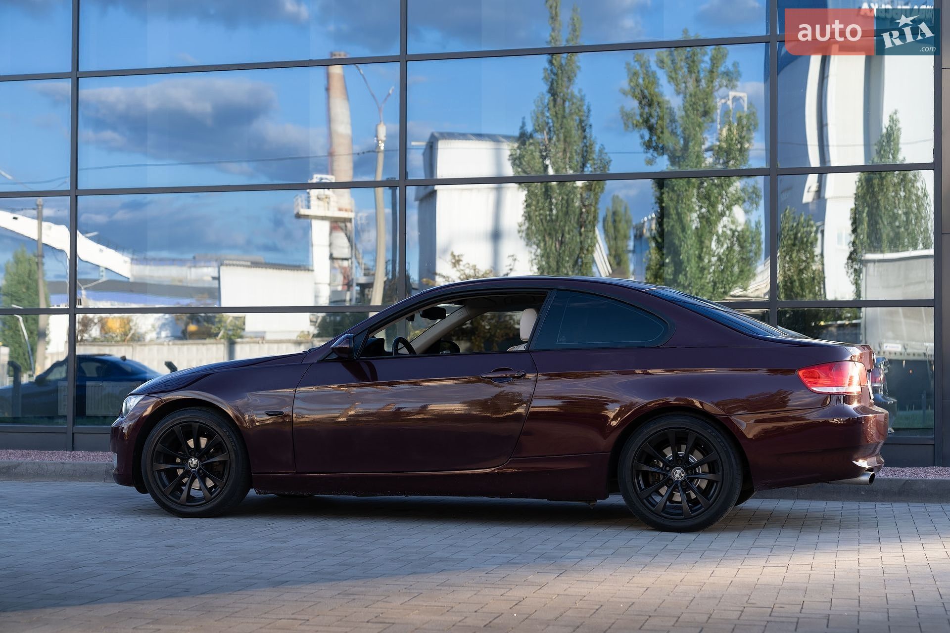 BMW 3 Series 2007 VIN WBAWA51020JP99497 фото оголошення 3 з 17