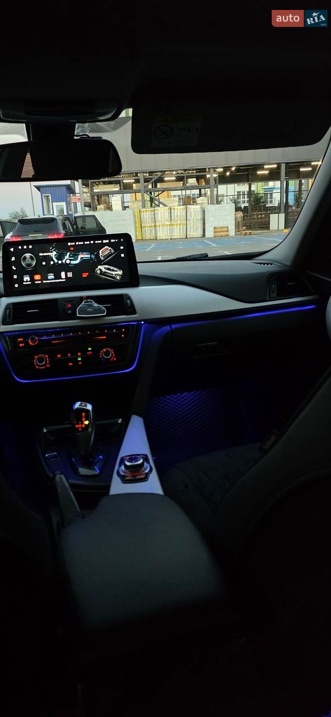 BMW 3 Series 2015 VIN WBA3K91020K404400 фото оголошення 24 з 58
