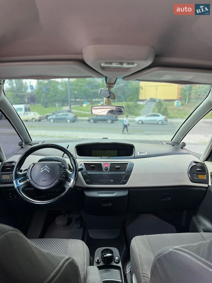 Citroen C4 Picasso 2006 VIN VF7UARFJF45014672 фото оголошення 11 з 16