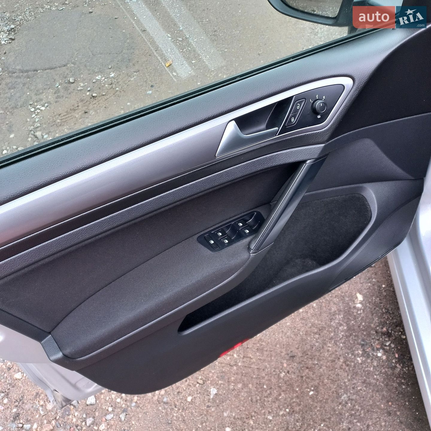 Volkswagen Golf 2016 VIN WVWZZZAUZHP527776 фото оголошення 10 з 14