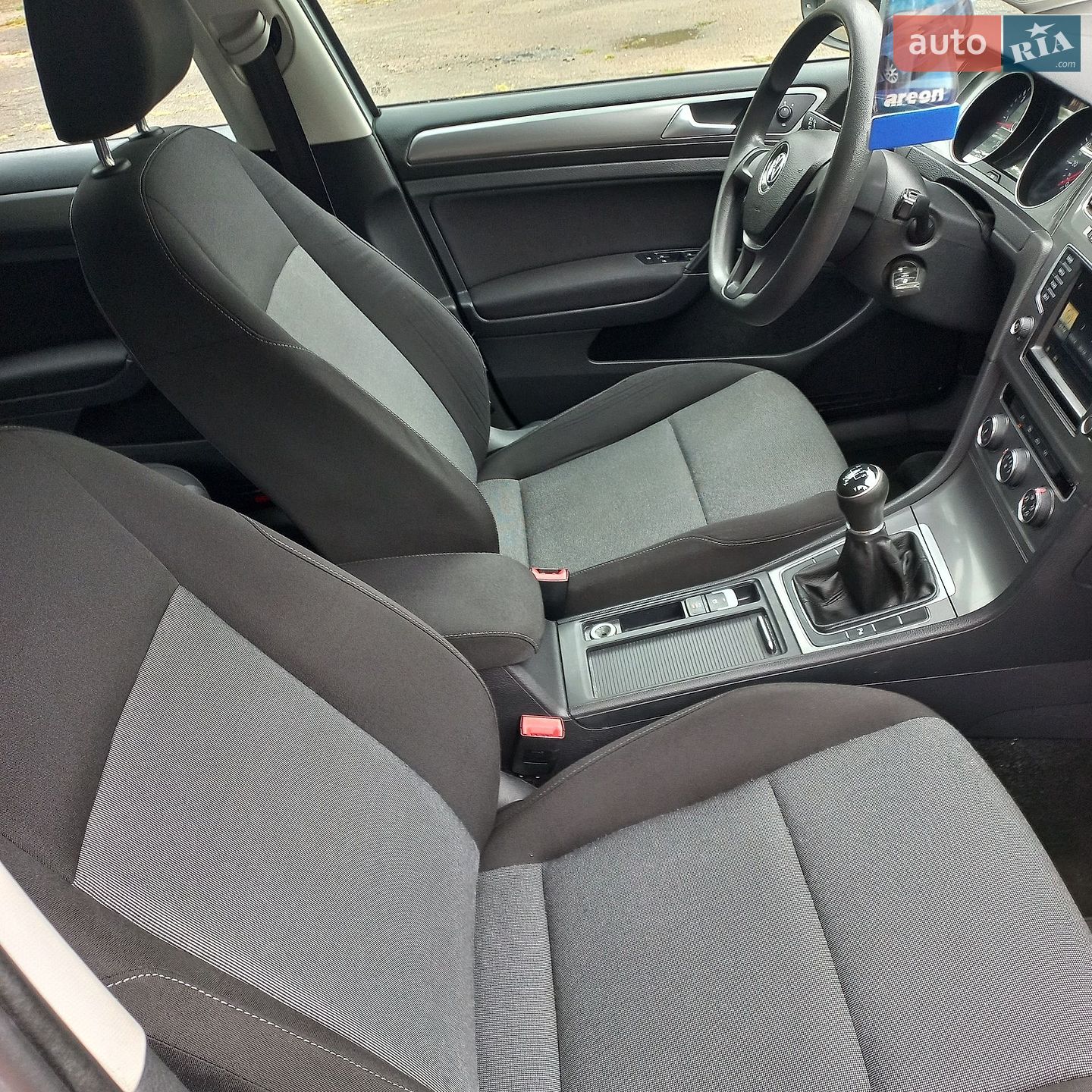 Volkswagen Golf 2016 VIN WVWZZZAUZHP527776 фото оголошення 12 з 14