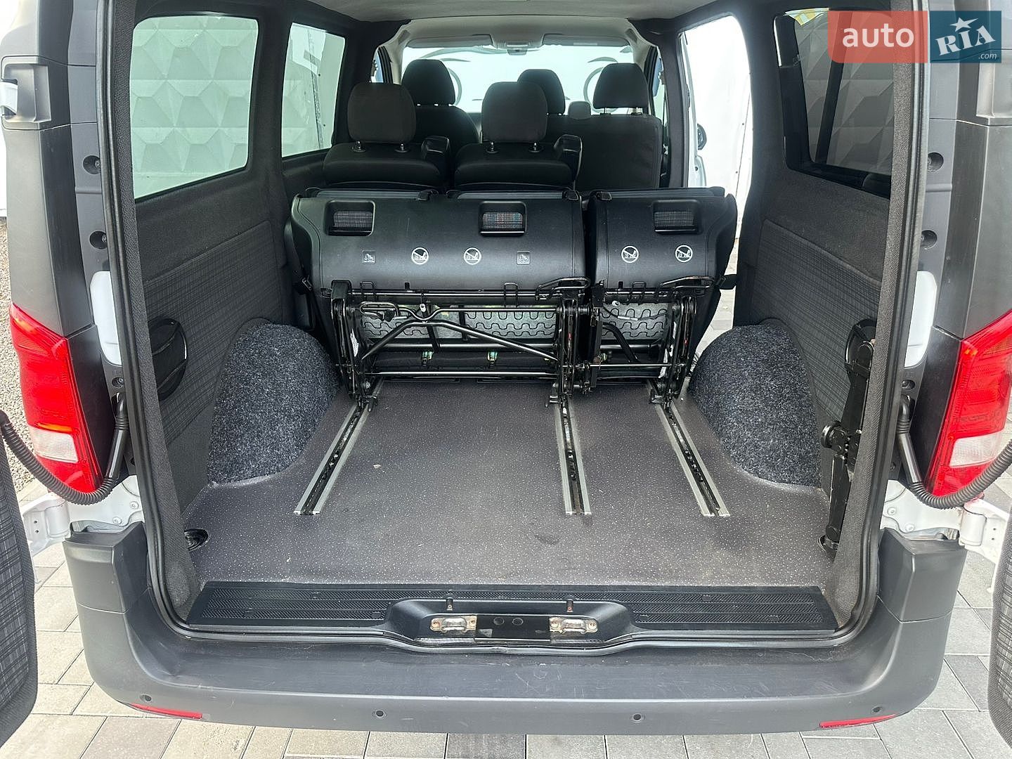 Mercedes-Benz Vito 2019 VIN WDF44760313565565 фото оголошення 16 з 32