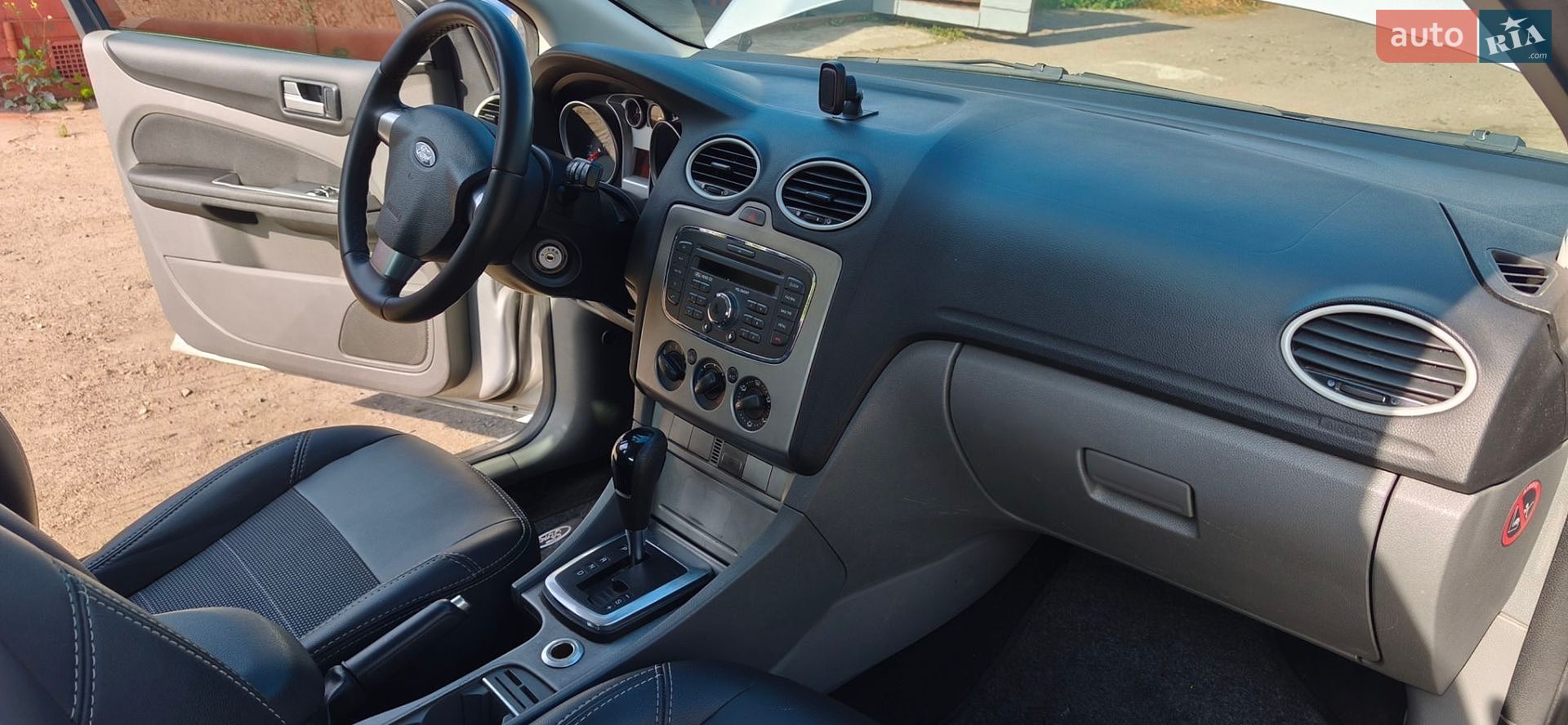 Ford Focus 2011 VIN WF0PXXWPDPBK01498 фото оголошення 11 з 19