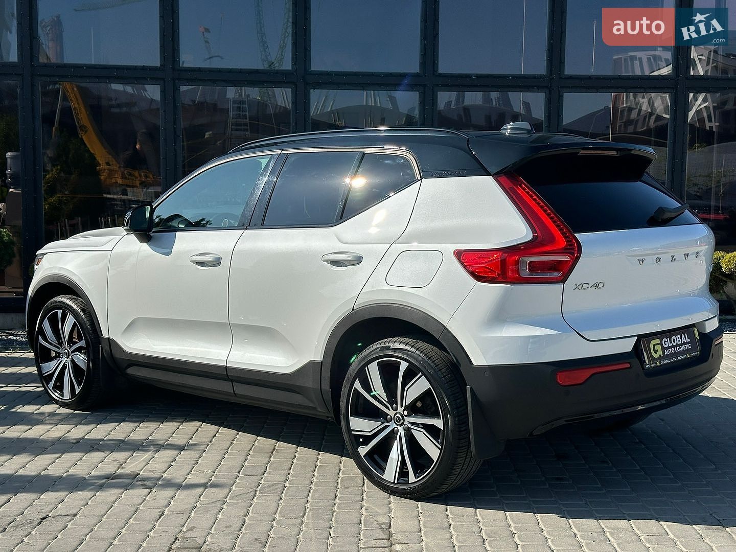 Volvo Xc40 2022 VIN YV4ED3UBXN2745502 фото оголошення 11 з 24