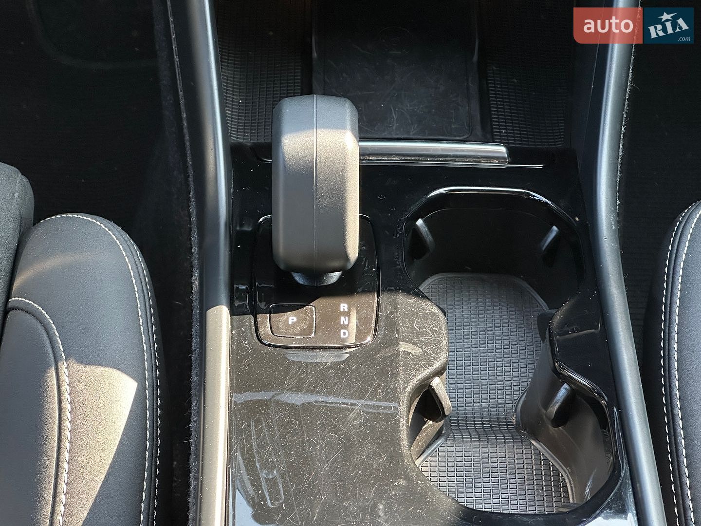 Volvo Xc40 2022 VIN YV4ED3UBXN2745502 фото оголошення 18 з 24