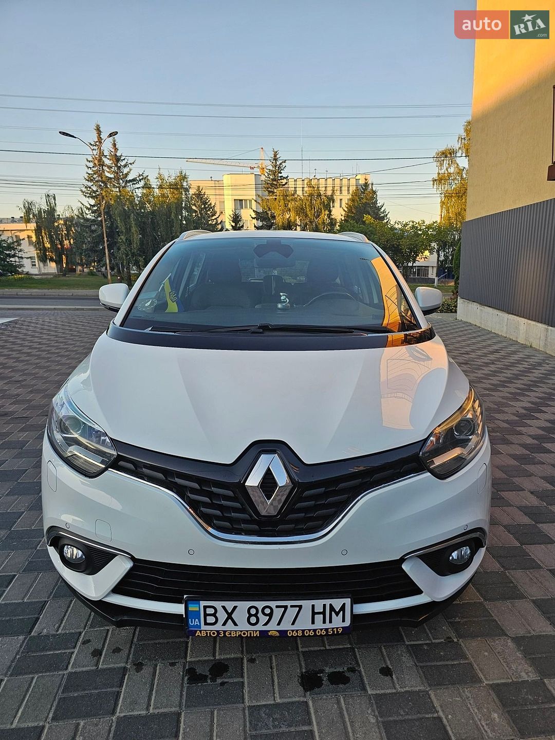 Renault Grand Scenic 2017 VIN VF1RFA00758943246 фото оголошення 16 з 77