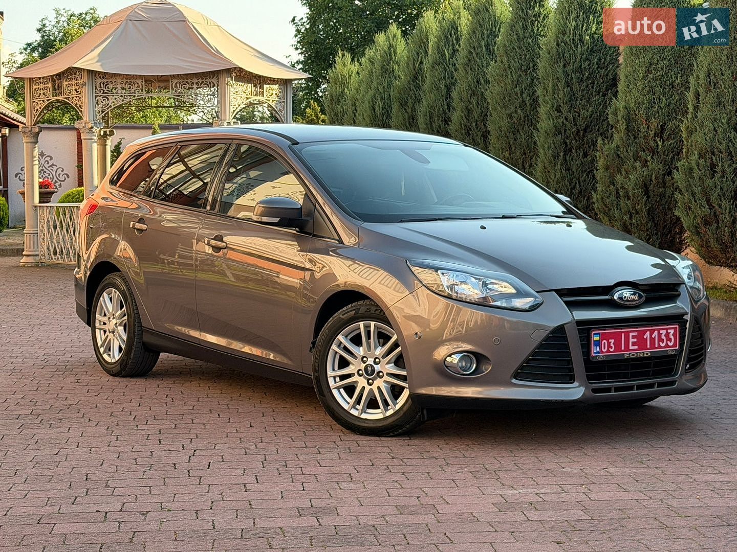Ford Focus 2013 VIN WF0LXXGCBLDE28303 фото оголошення 13 з 121