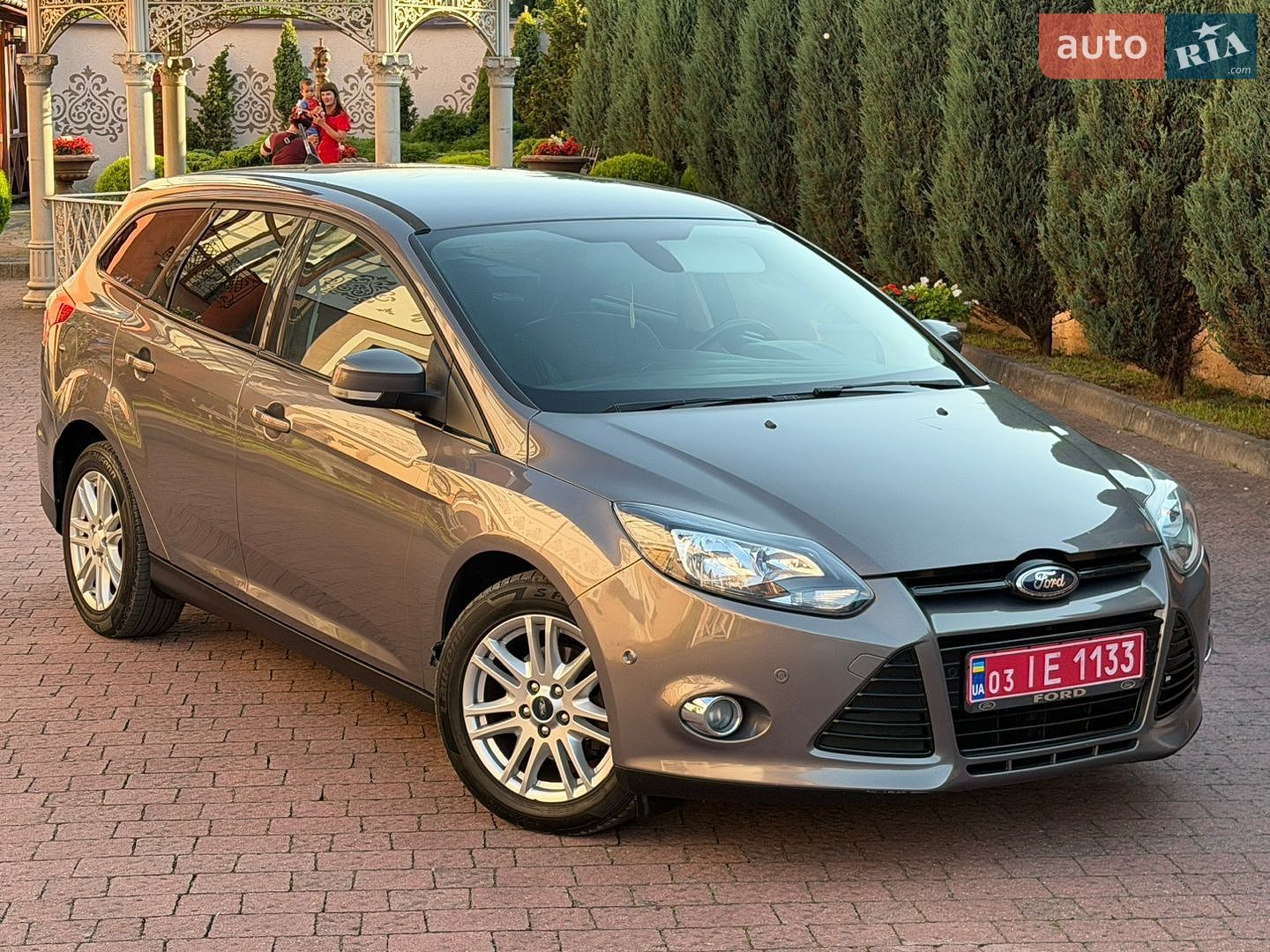 Ford Focus 2013 VIN WF0LXXGCBLDE28303 фото оголошення 16 з 121