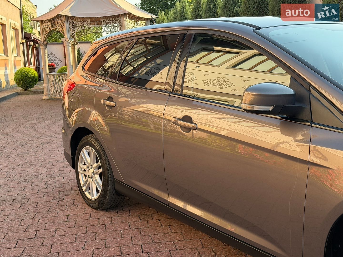 Ford Focus 2013 VIN WF0LXXGCBLDE28303 фото оголошення 27 з 121