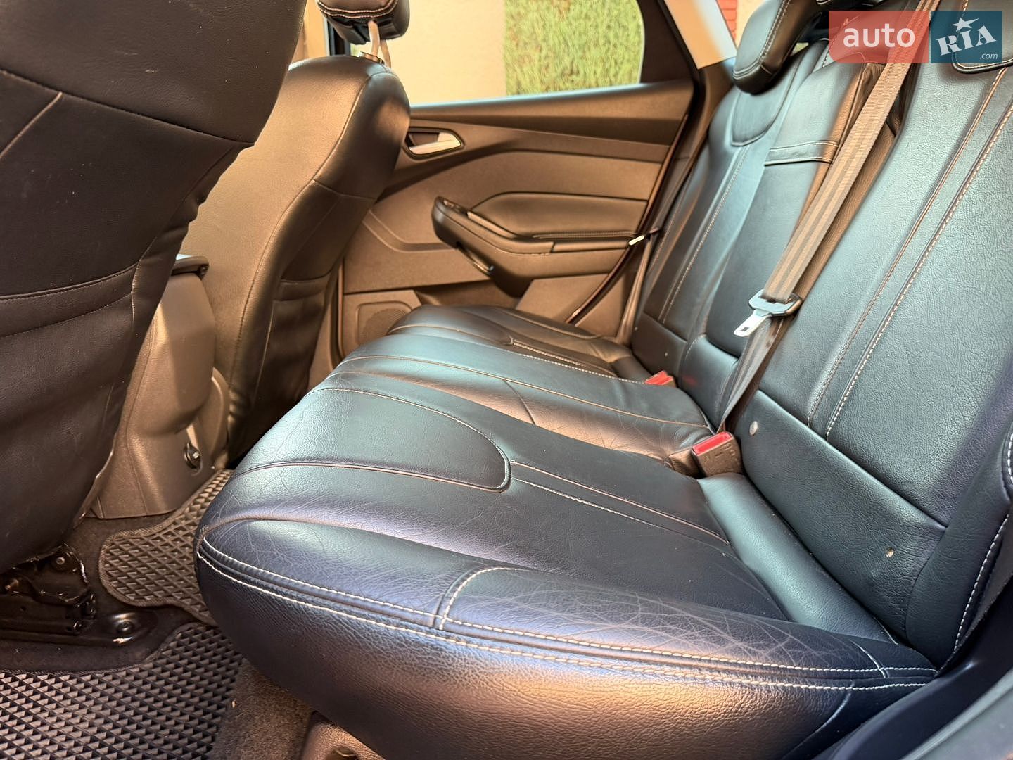 Ford Focus 2013 VIN WF0LXXGCBLDE28303 фото оголошення 94 з 121