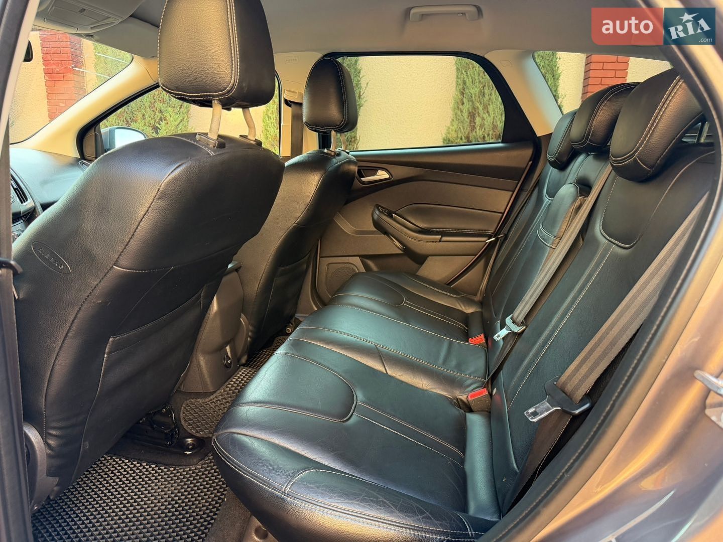 Ford Focus 2013 VIN WF0LXXGCBLDE28303 фото оголошення 97 з 121