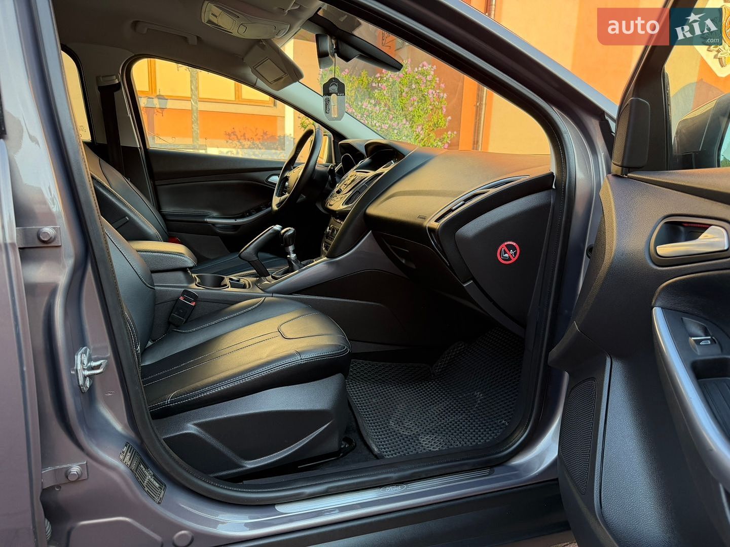 Ford Focus 2013 VIN WF0LXXGCBLDE28303 фото оголошення 118 з 121