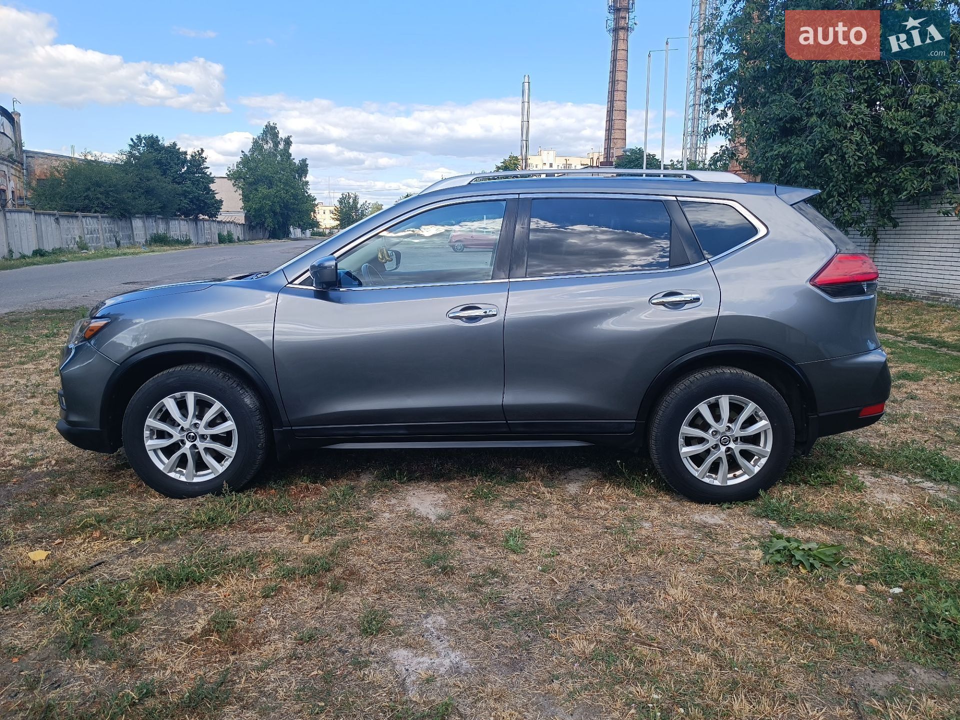 Nissan Rogue 2017 VIN KNMAT2MV2HP613866 фото оголошення 6 з 20