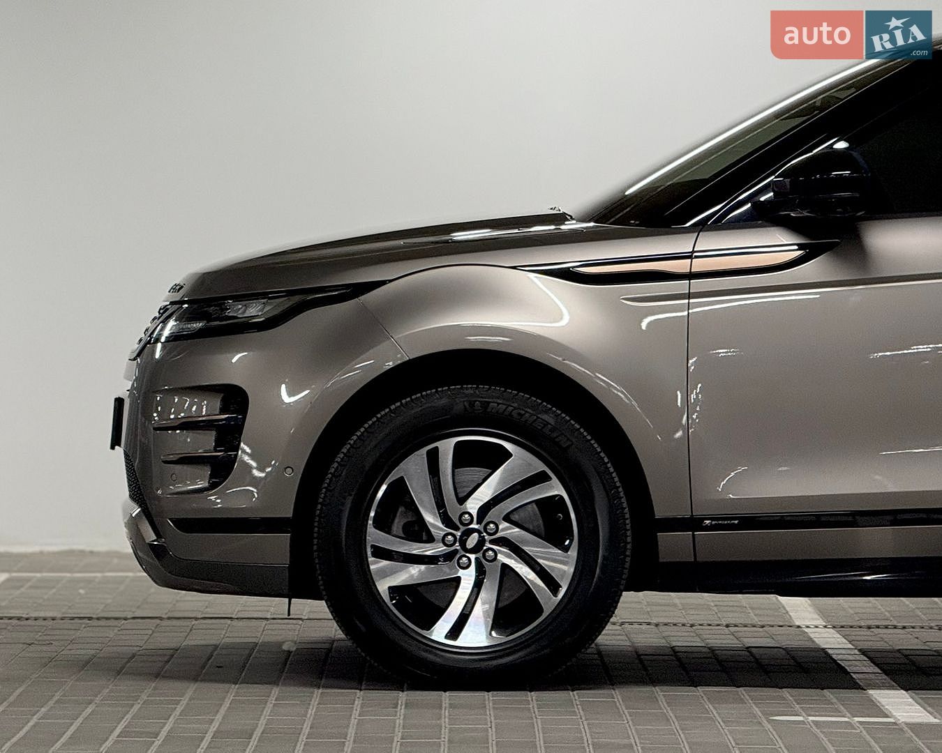 Land Rover Range Rover Evoque 2020 VIN SALZA2BN7MH122265 фото оголошення 9 з 43