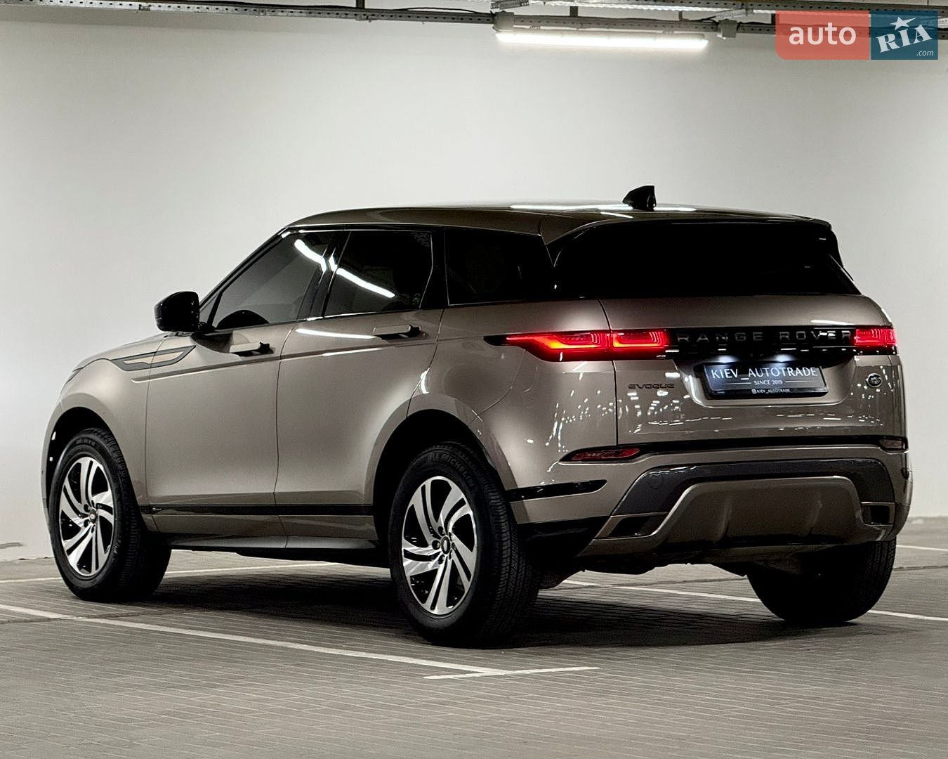Land Rover Range Rover Evoque 2020 VIN SALZA2BN7MH122265 фото оголошення 16 з 43