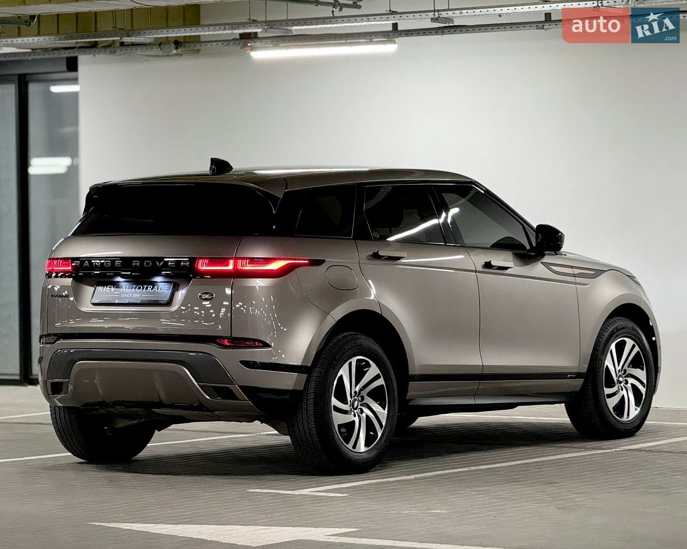Land Rover Range Rover Evoque 2020 VIN SALZA2BN7MH122265 фото оголошення 17 з 43