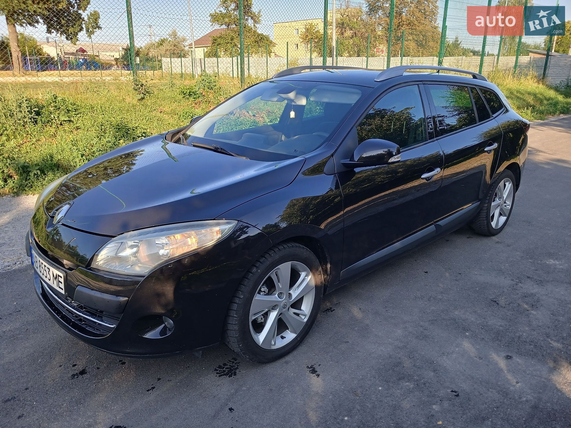 Renault Megane 2010 VIN VF1KZ1G0643146431 фото оголошення 2 з 24