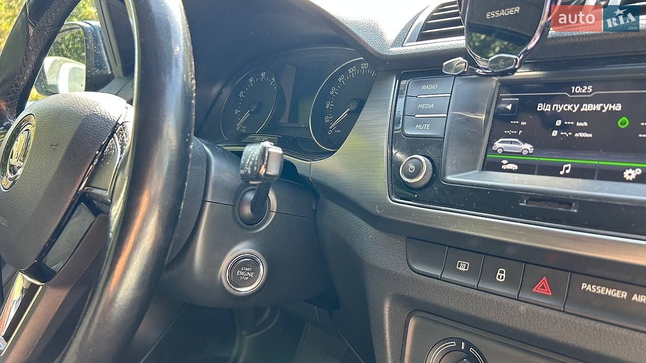 SKODA FABIA 2017 VIN TMBJP4NJ8JB500101 фото оголошення 8 з 41