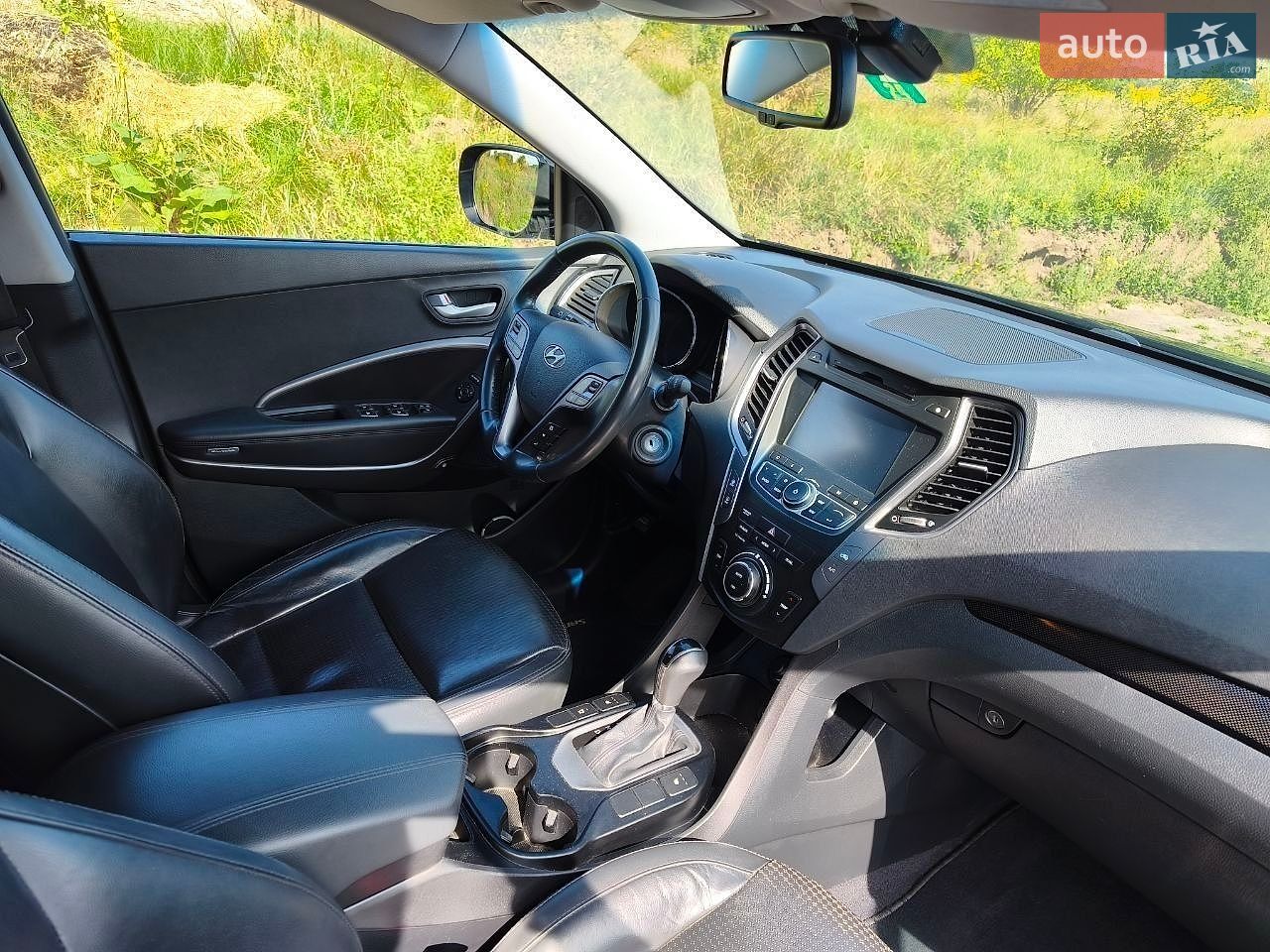 Hyundai Santa FE 2012 VIN KMHSU81XDDU055766 фото оголошення 3 з 27