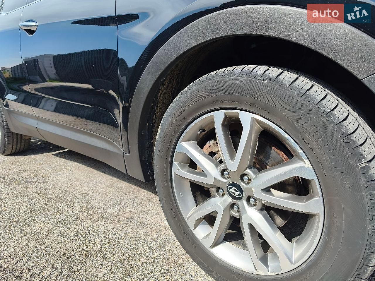 Hyundai Santa FE 2012 VIN KMHSU81XDDU055766 фото оголошення 6 з 27