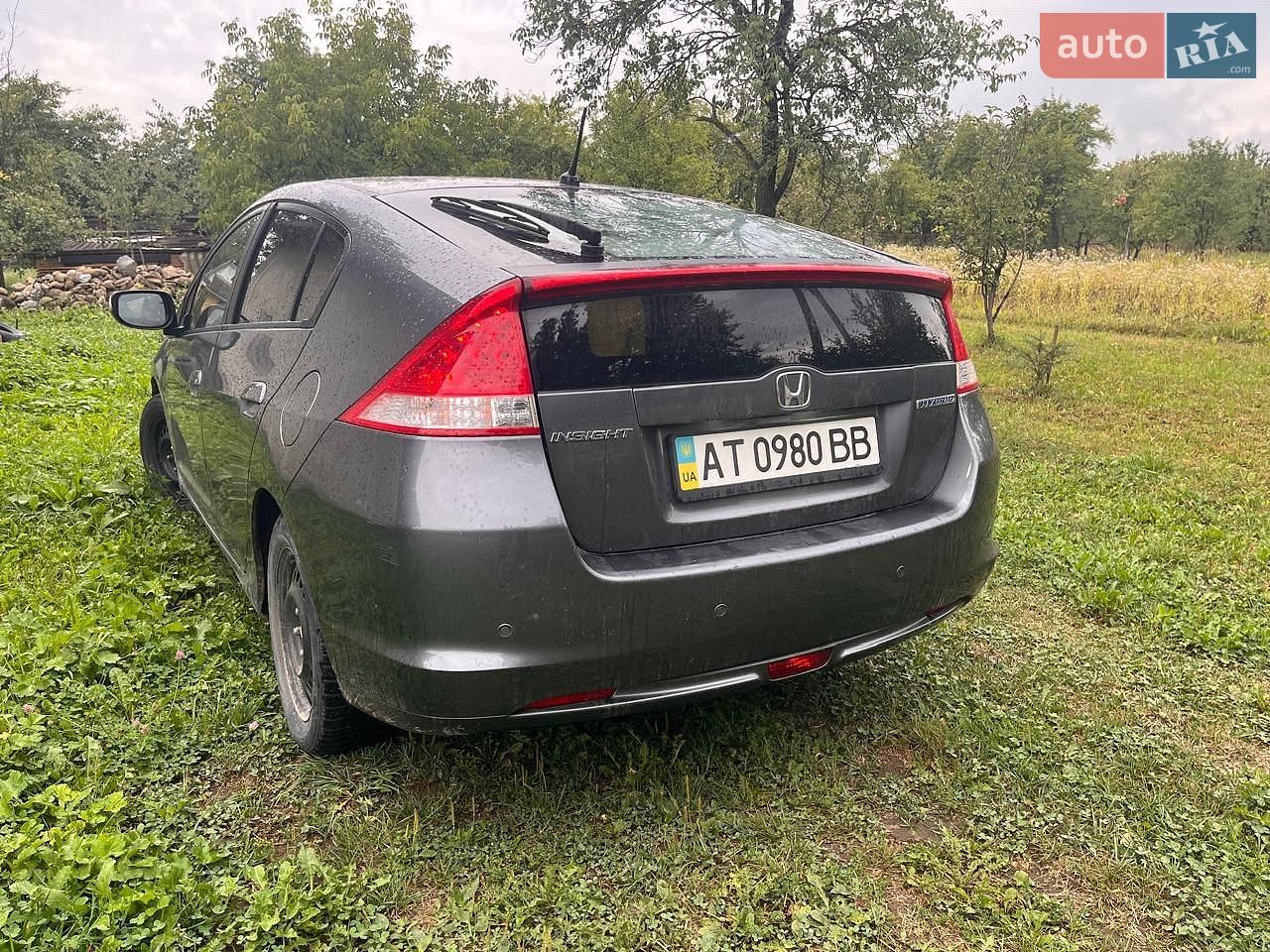 Honda Insight 2010 VIN JHMZE2870AS224731 фото оголошення 2 з 12