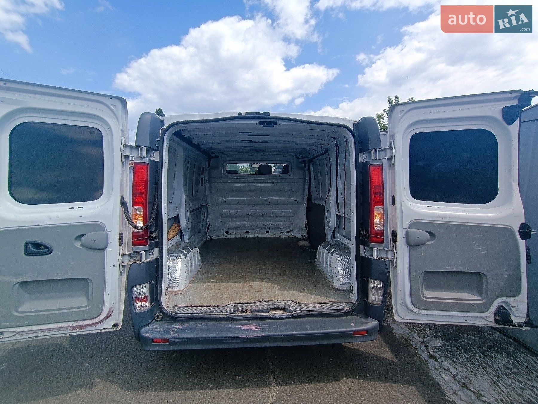 Renault Trafic 2006 VIN VF1FLAMA67V282839 фото оголошення 4 з 9