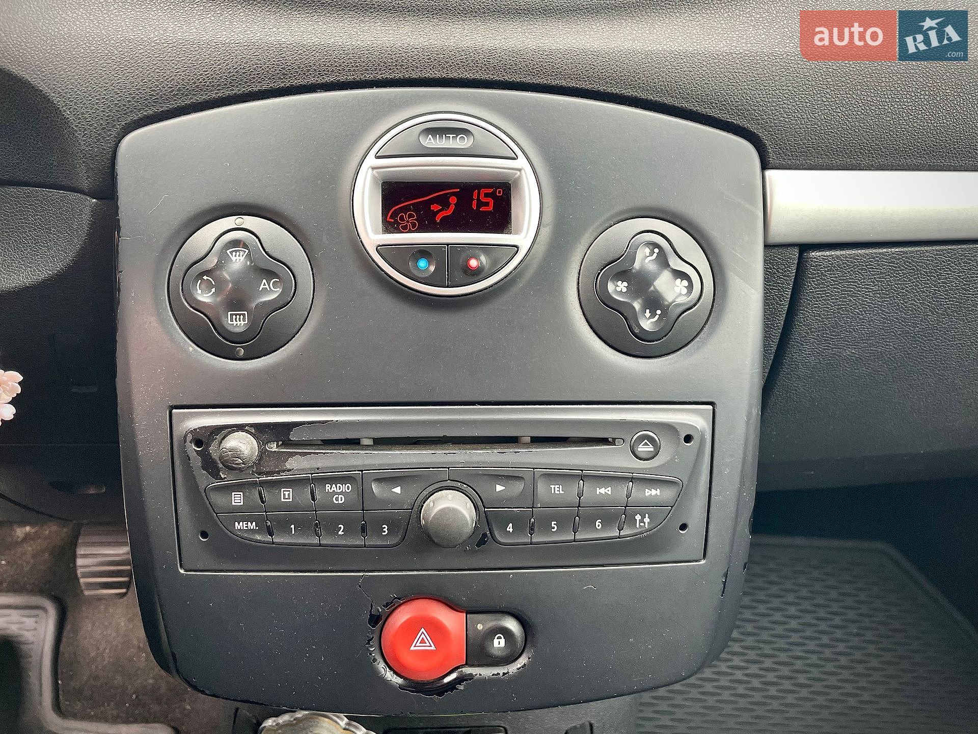 Renault Clio 2009 VIN VF1BR1P0H41329487 фото оголошення 17 з 21