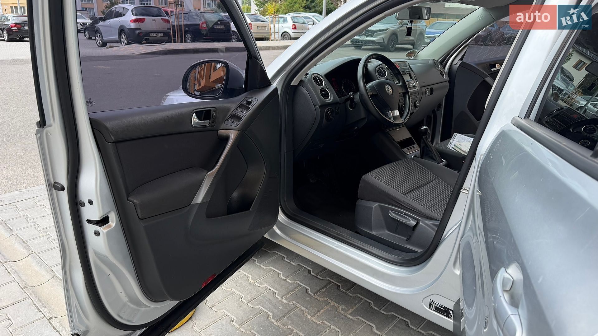 Volkswagen Tiguan 2007 VIN WVGZZZ5NZ8W015415 фото оголошення 13 з 24