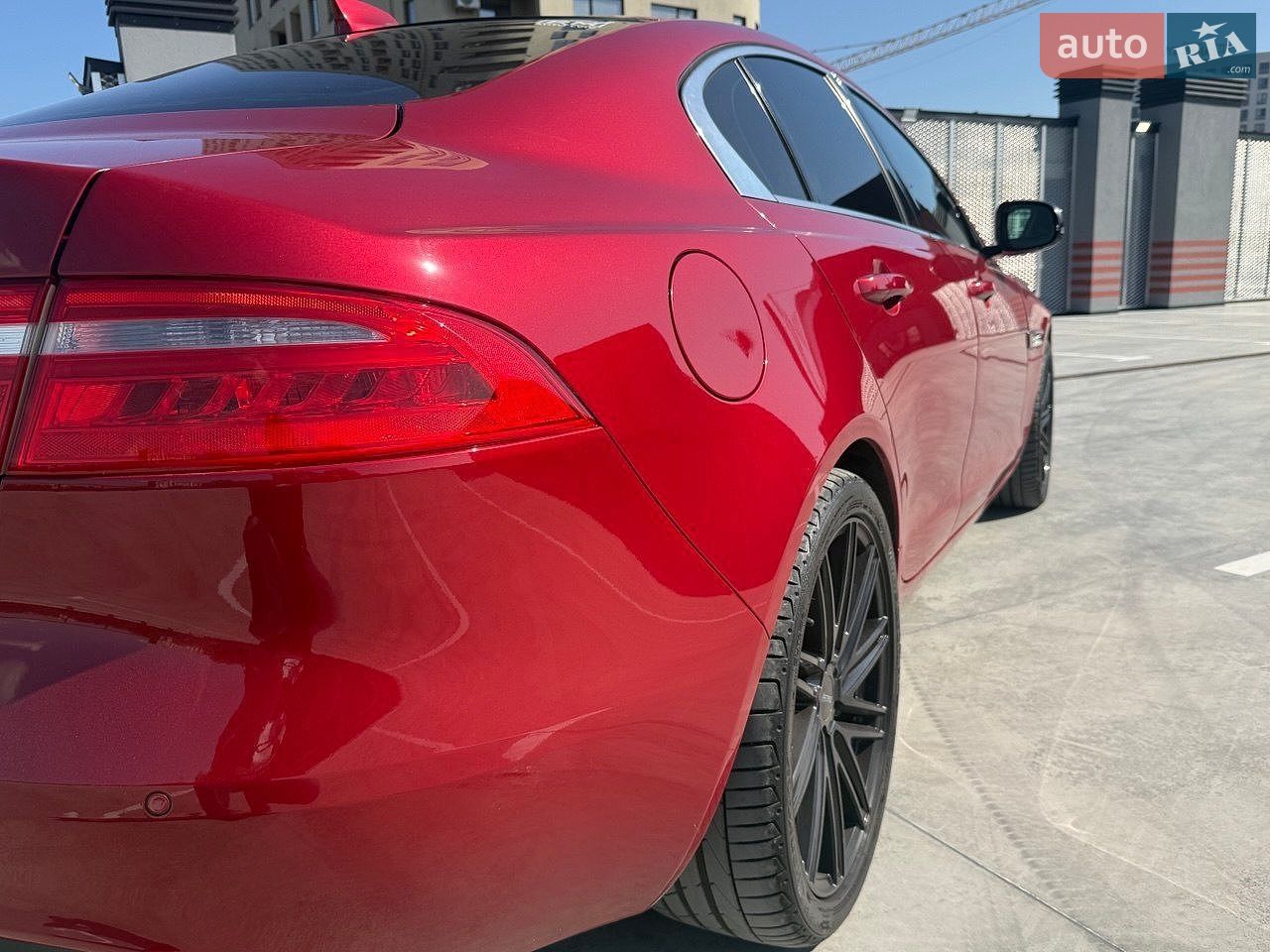 Jaguar XE 2018 VIN SAJAJ4FXXKCP49498 фото оголошення 17 з 36