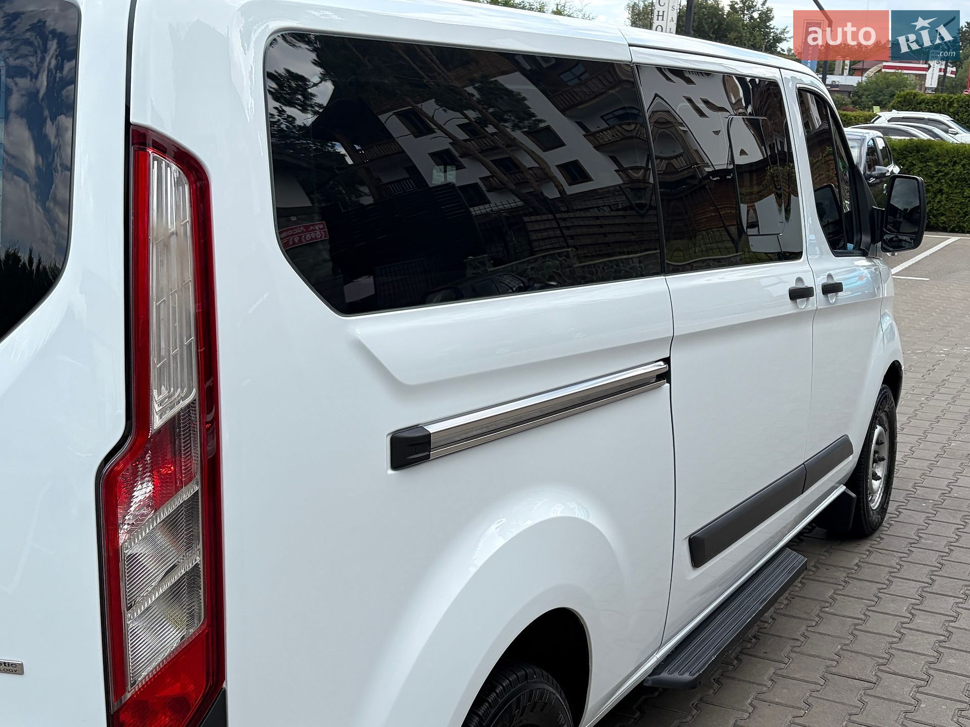 Ford Tourneo Custom 2013 VIN WF03XXTTG3DR85721 фото оголошення 9 з 13
