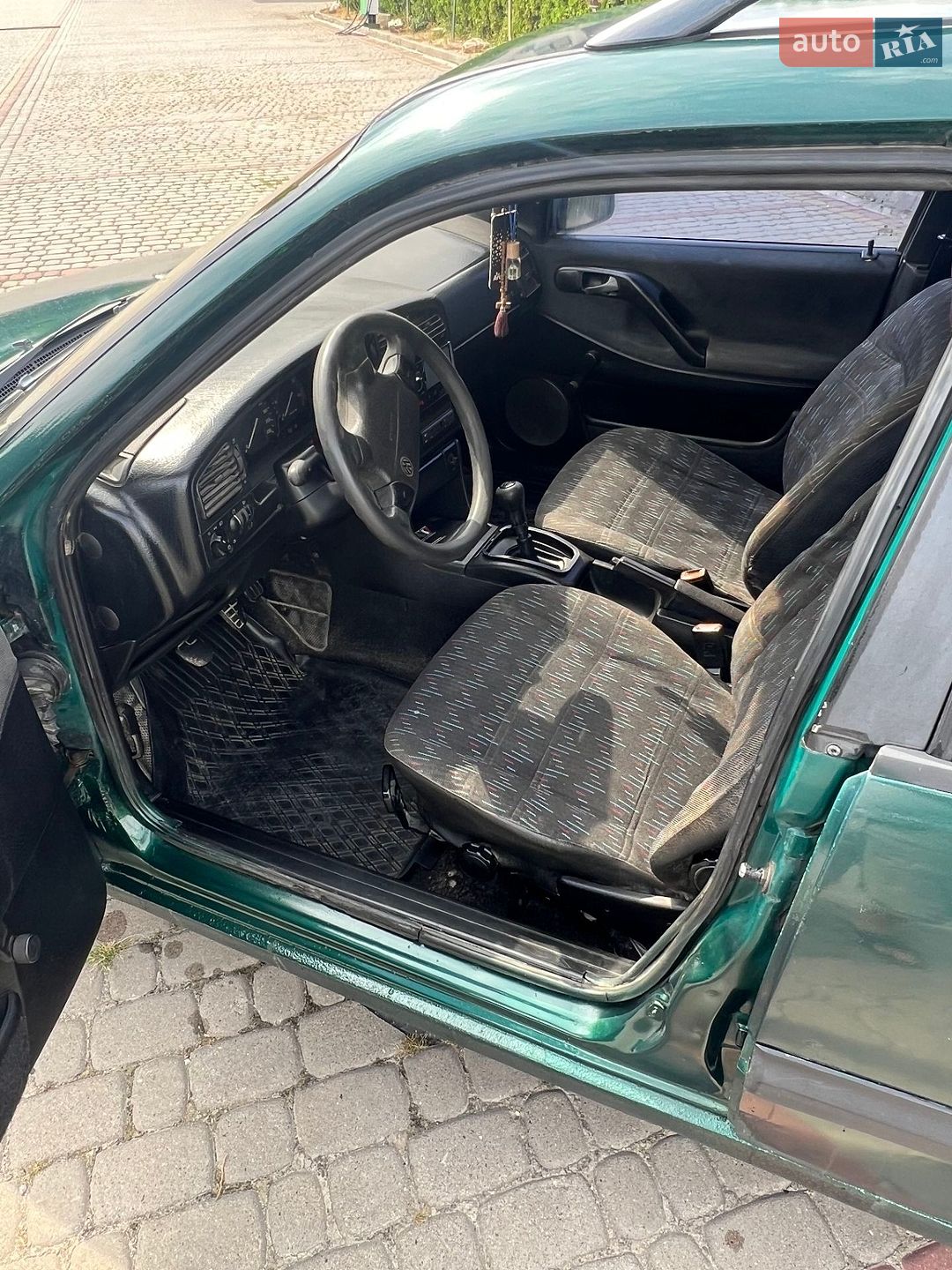 Volkswagen Passat 1996 VIN WVWZZZ3AZTE237644 фото оголошення 10 з 15