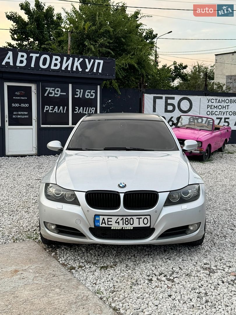 BMW 3 Series 2009 VIN WBAPN31080E135355 фото оголошення 2 з 8