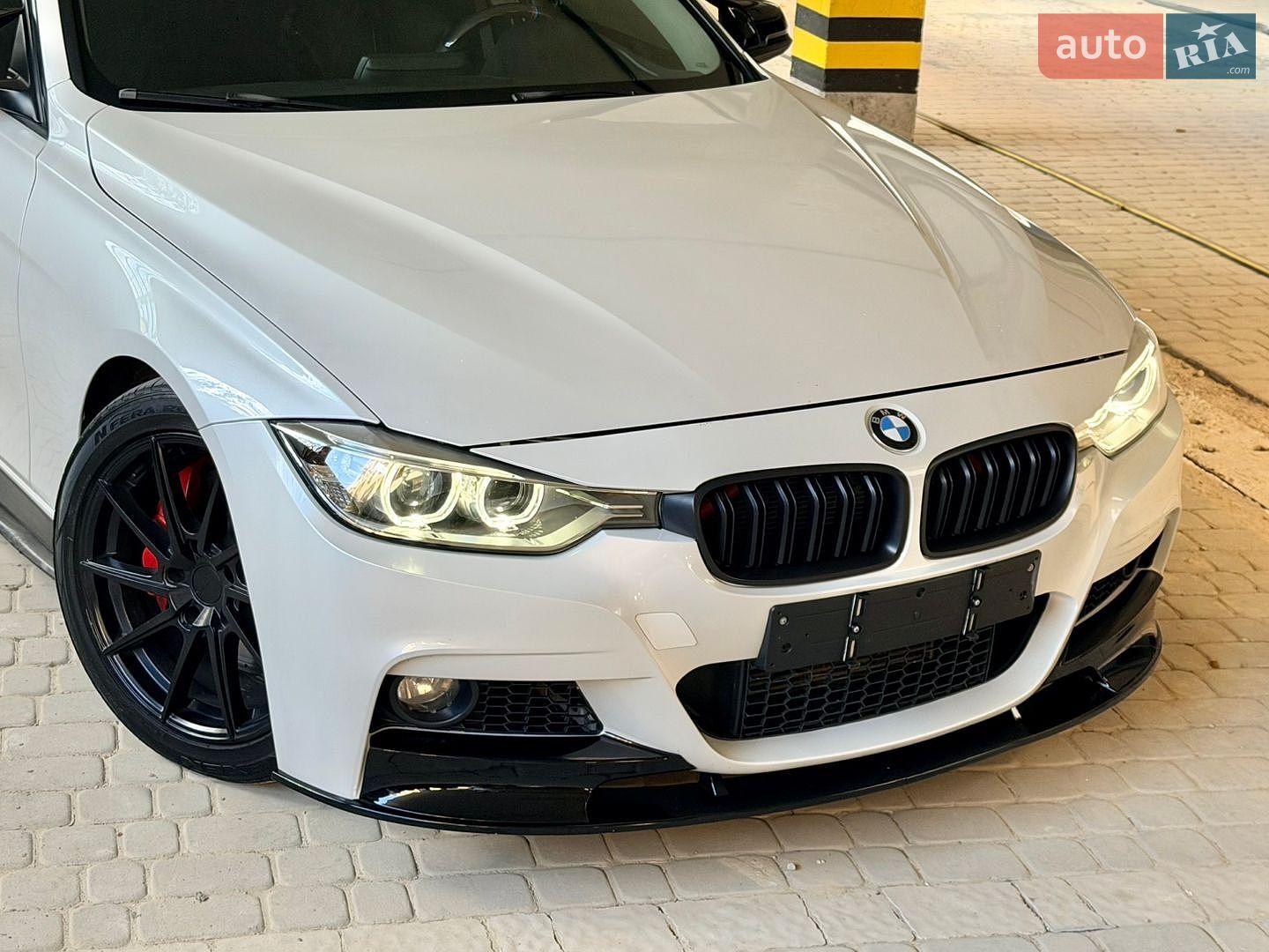 BMW 3 Series 2012 VIN WBA3A9G51CNP35610 фото оголошення 6 з 44