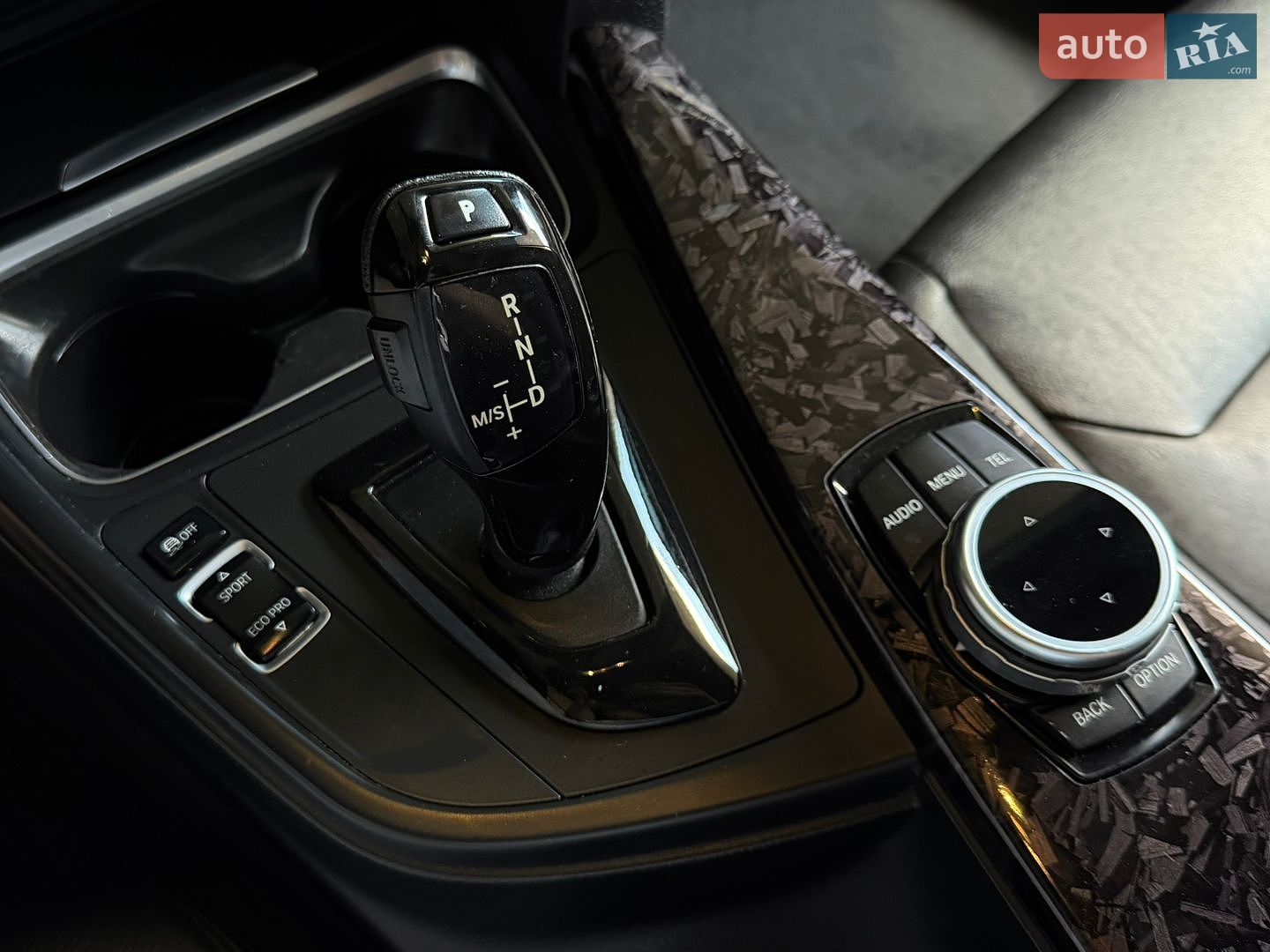 BMW 3 Series 2012 VIN WBA3A9G51CNP35610 фото оголошення 23 з 44