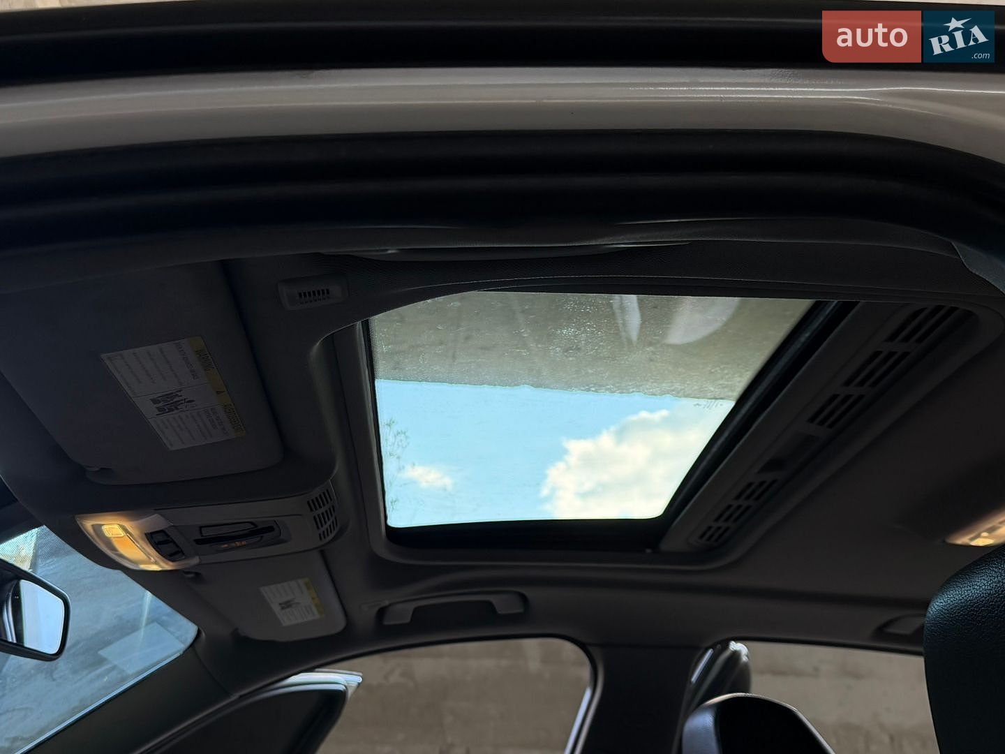 BMW 3 Series 2012 VIN WBA3A9G51CNP35610 фото оголошення 31 з 44