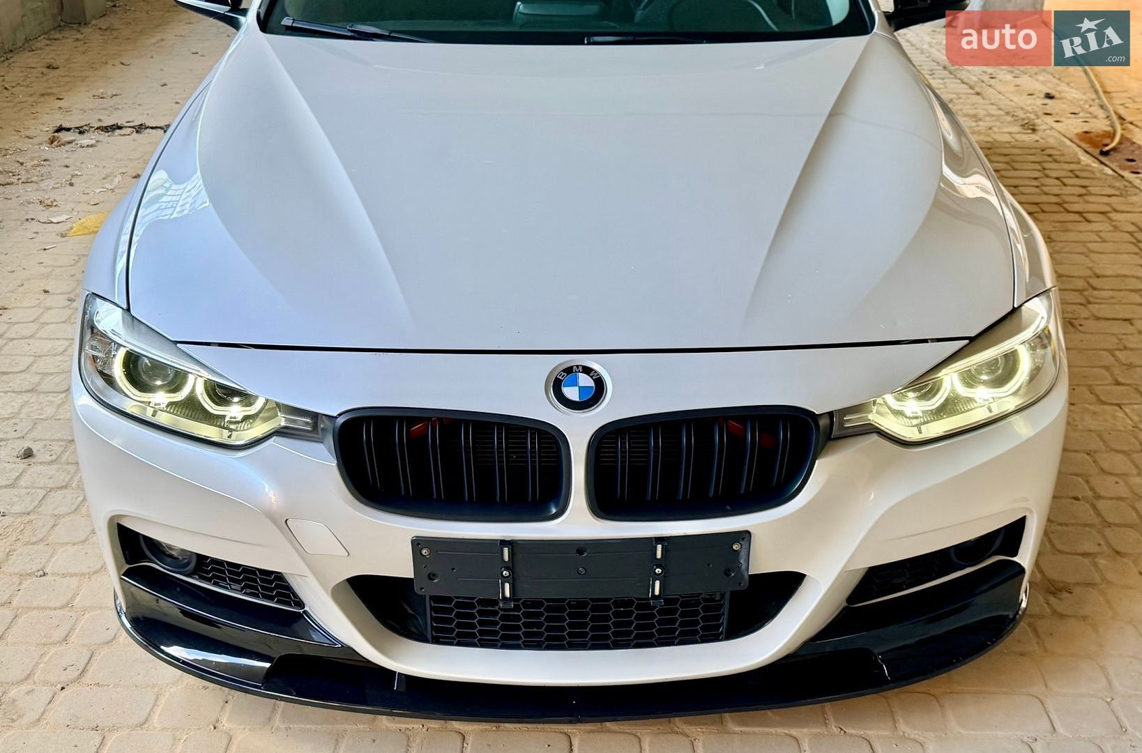 BMW 3 Series 2012 VIN WBA3A9G51CNP35610 фото оголошення 35 з 44