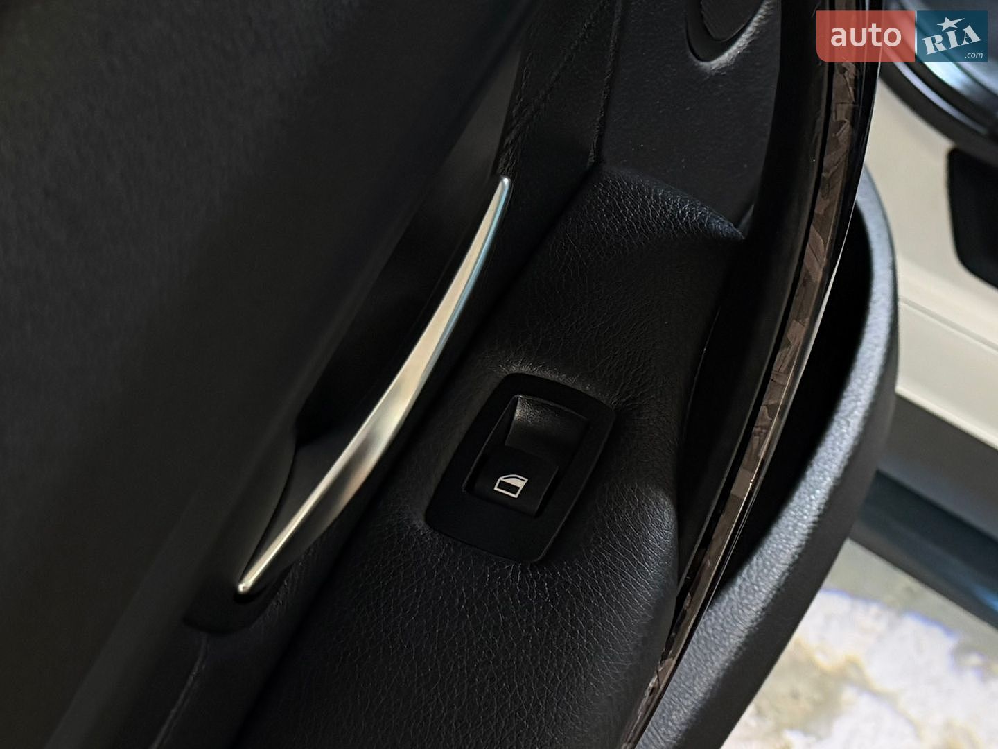 BMW 3 Series 2012 VIN WBA3A9G51CNP35610 фото оголошення 41 з 44
