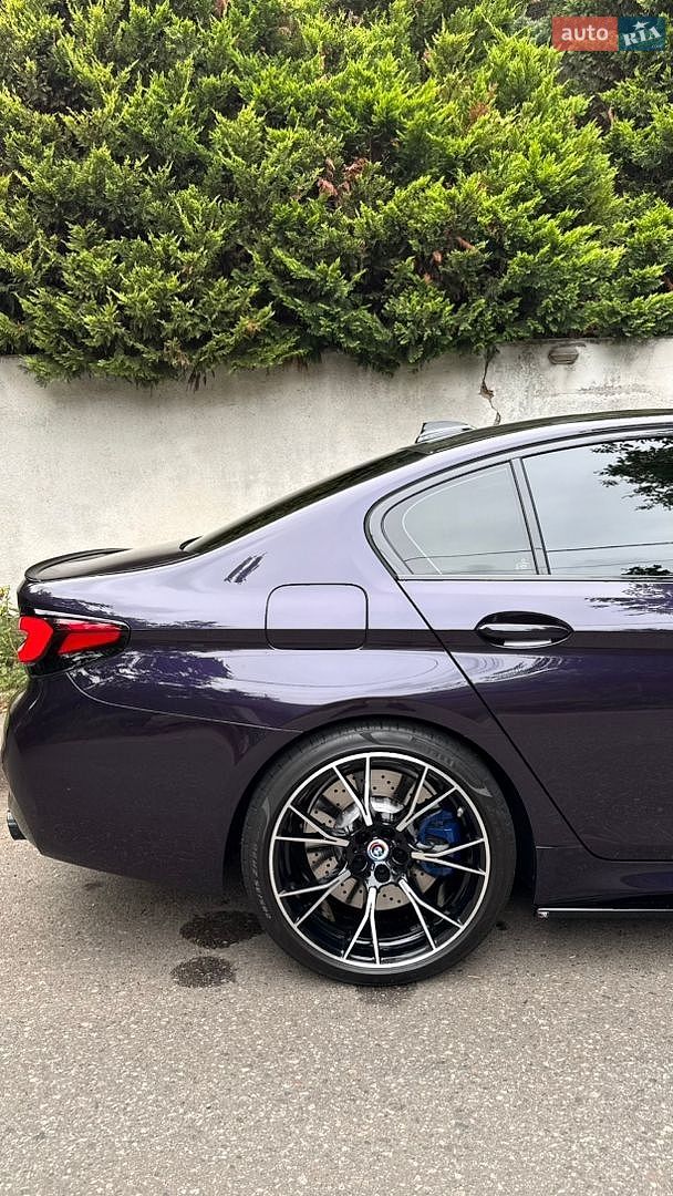 BMW M5 2023 VIN WBS83CH06PCN17983 фото оголошення 3 з 23